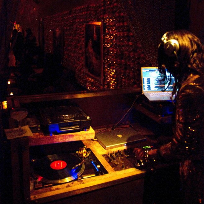 live-mechanicsxgold-bar-6516