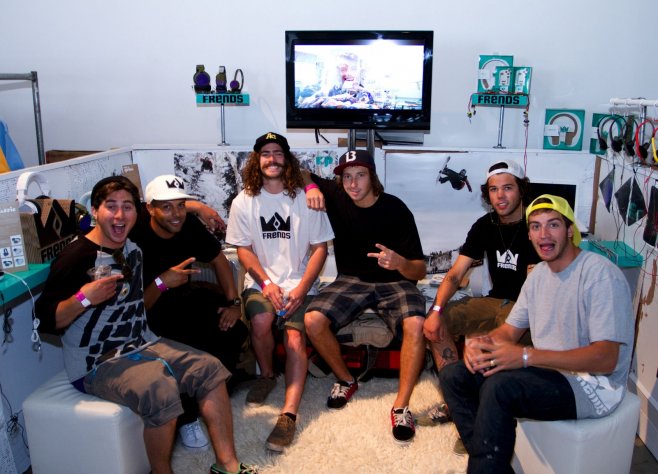agendanyc-2010-shotbyjake-com-6839