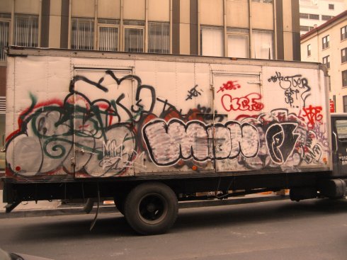 taggeduptruck1.jpg
